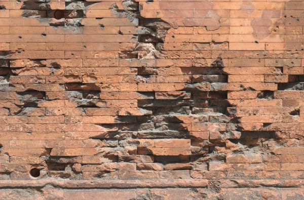 Damaged Brick Repair in Lady Lake